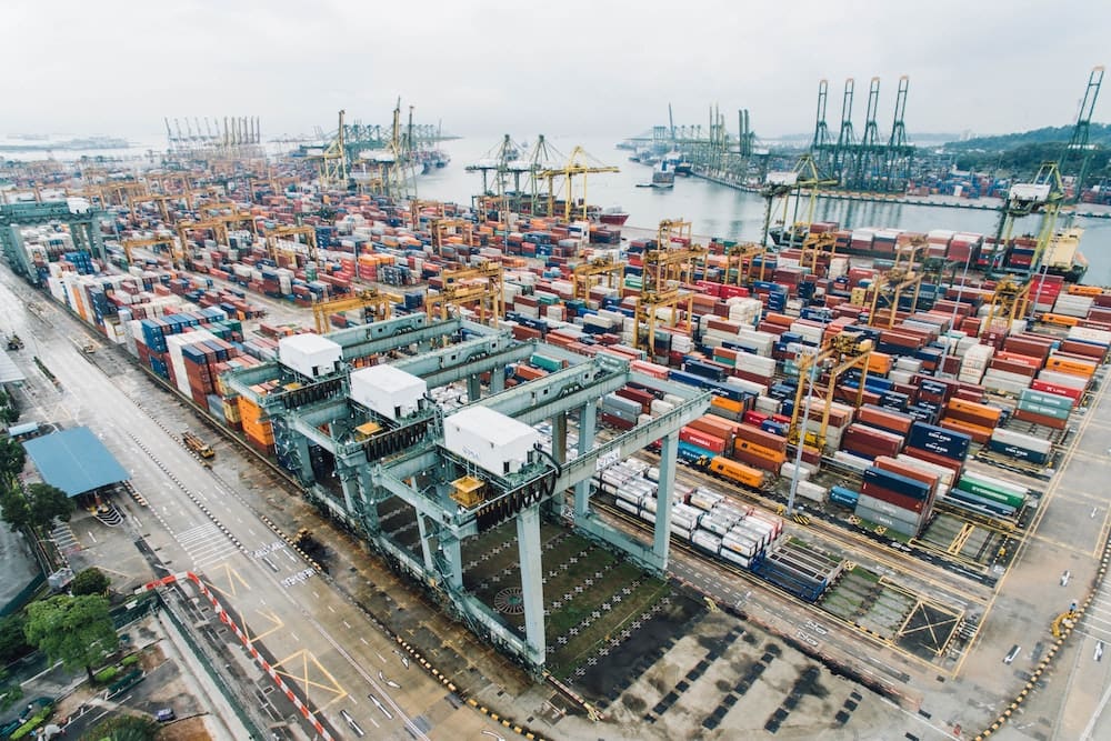 Top Benefits of Hiring a Freight Forwarder